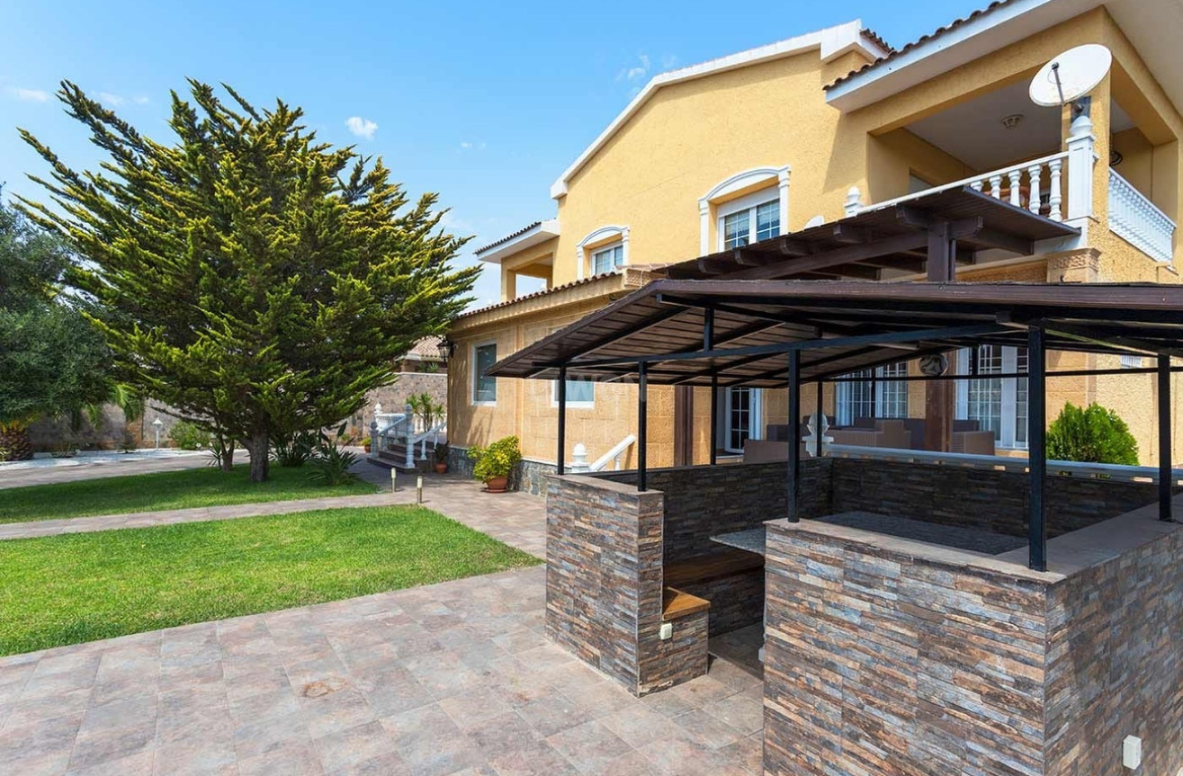 Odsprzedaż - Villa - Orihuela Costa - Costa Blanca