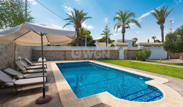 Odsprzedaż - Villa - Orihuela Costa - Costa Blanca