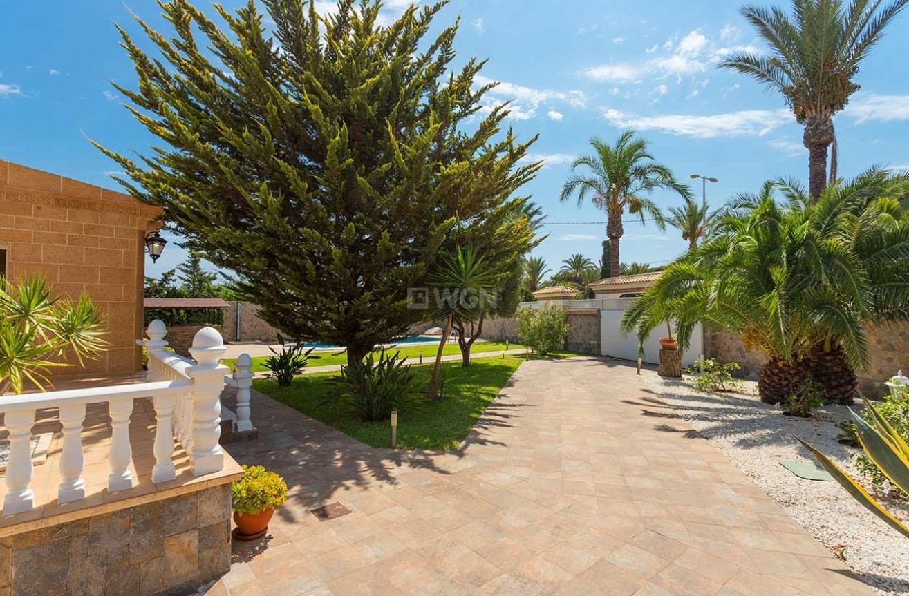Odsprzedaż - Villa - Orihuela Costa - Costa Blanca
