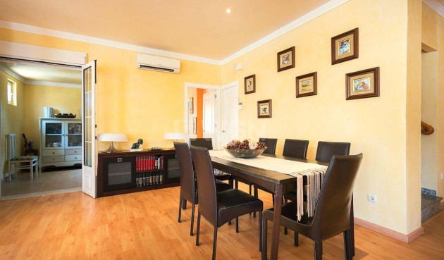 Odsprzedaż - Villa - Orihuela Costa - Costa Blanca