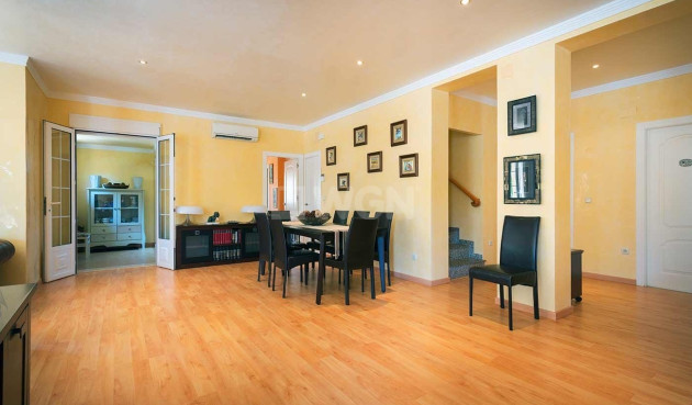 Odsprzedaż - Villa - Orihuela Costa - Costa Blanca