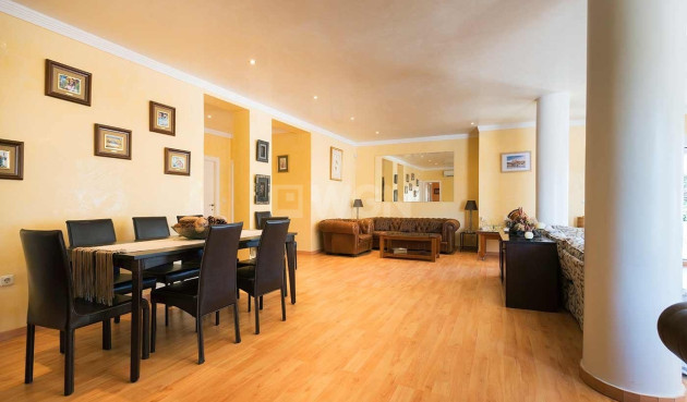 Odsprzedaż - Villa - Orihuela Costa - Costa Blanca