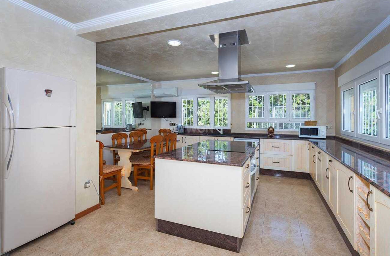 Odsprzedaż - Villa - Orihuela Costa - Costa Blanca