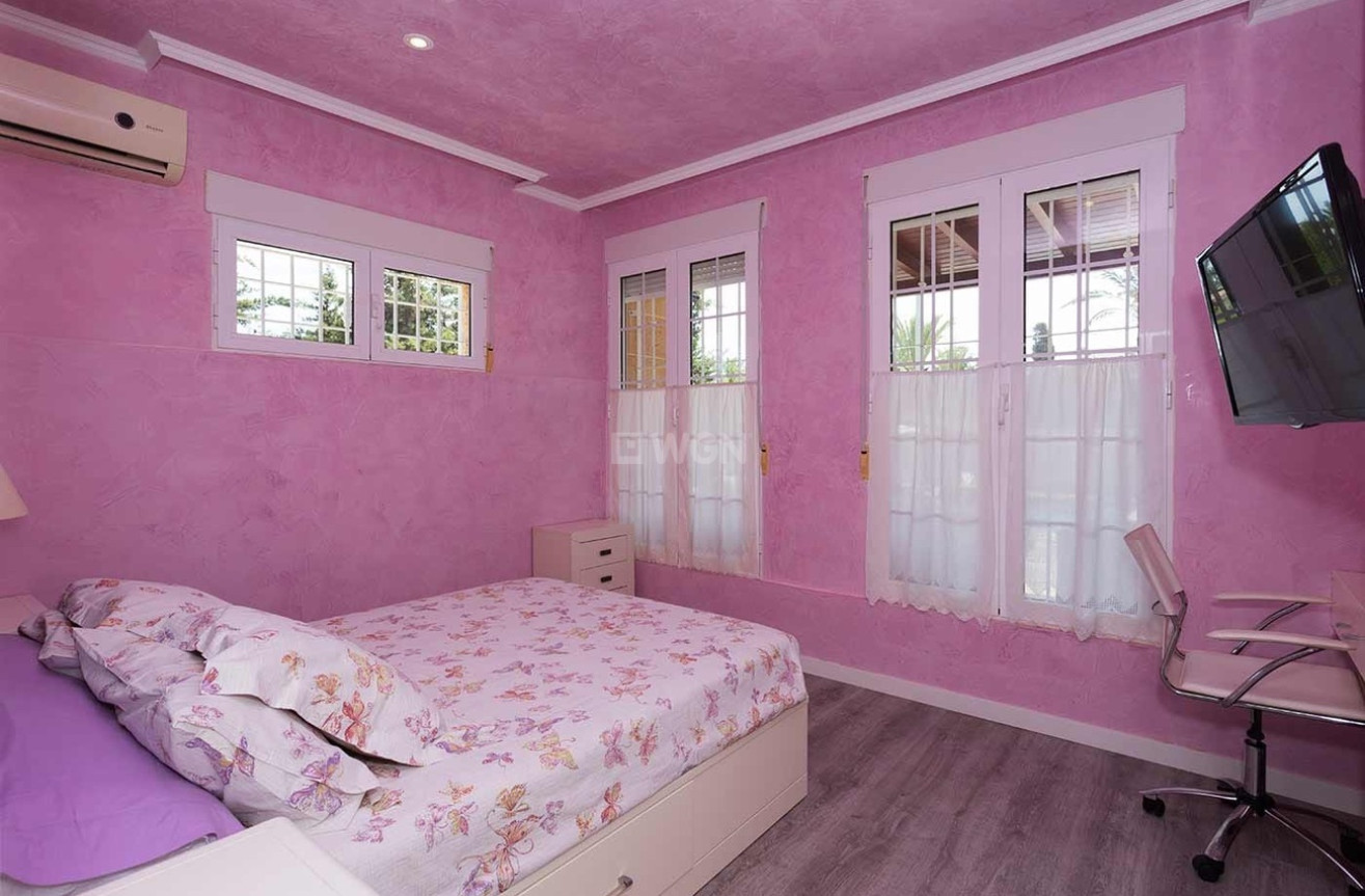 Odsprzedaż - Villa - Orihuela Costa - Costa Blanca
