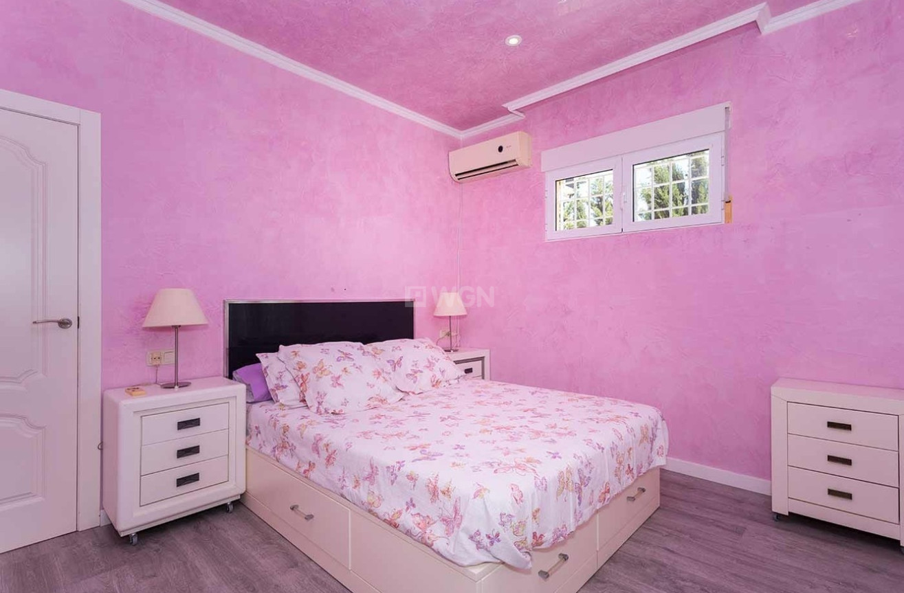 Odsprzedaż - Villa - Orihuela Costa - Costa Blanca