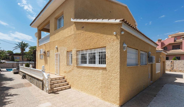 Odsprzedaż - Villa - Orihuela Costa - Costa Blanca