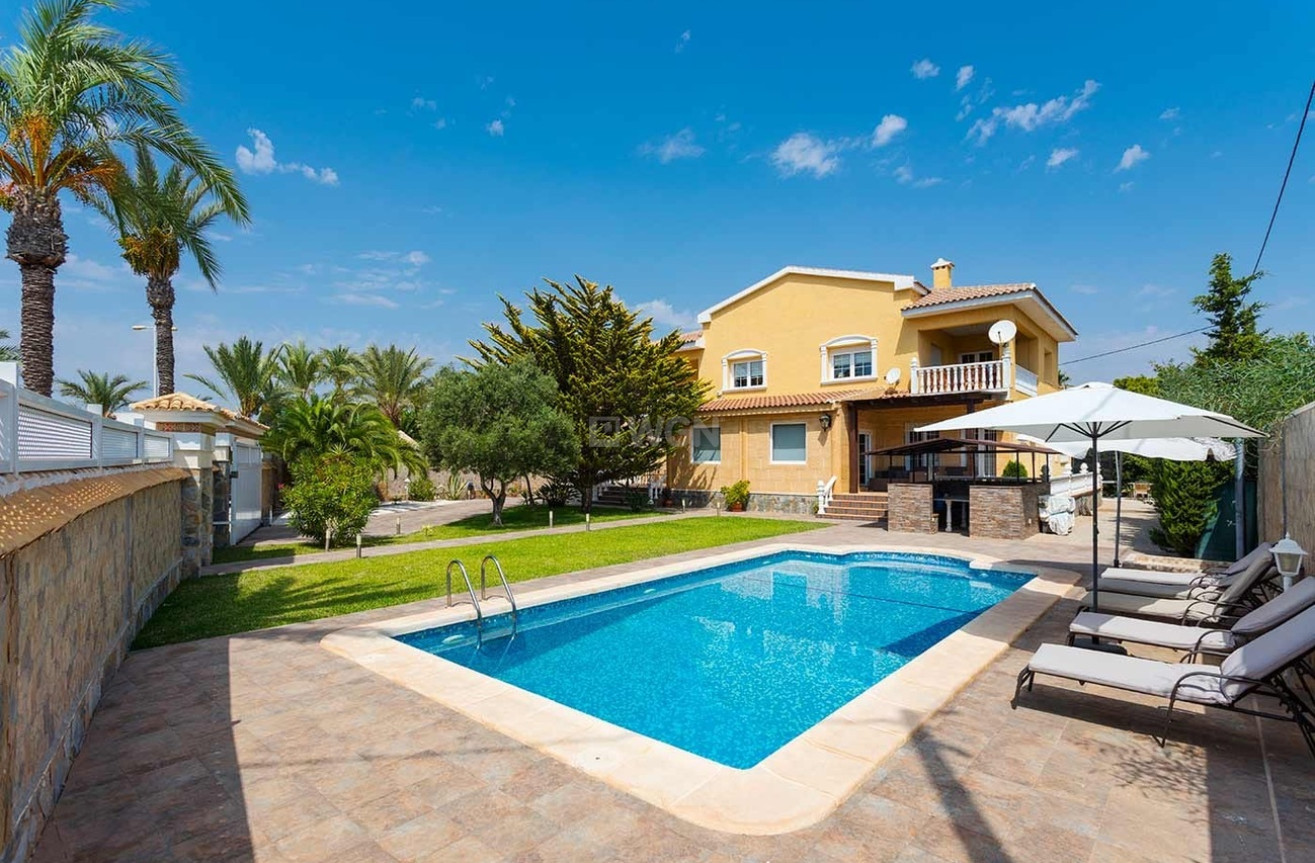 Odsprzedaż - Villa - Orihuela Costa - Costa Blanca