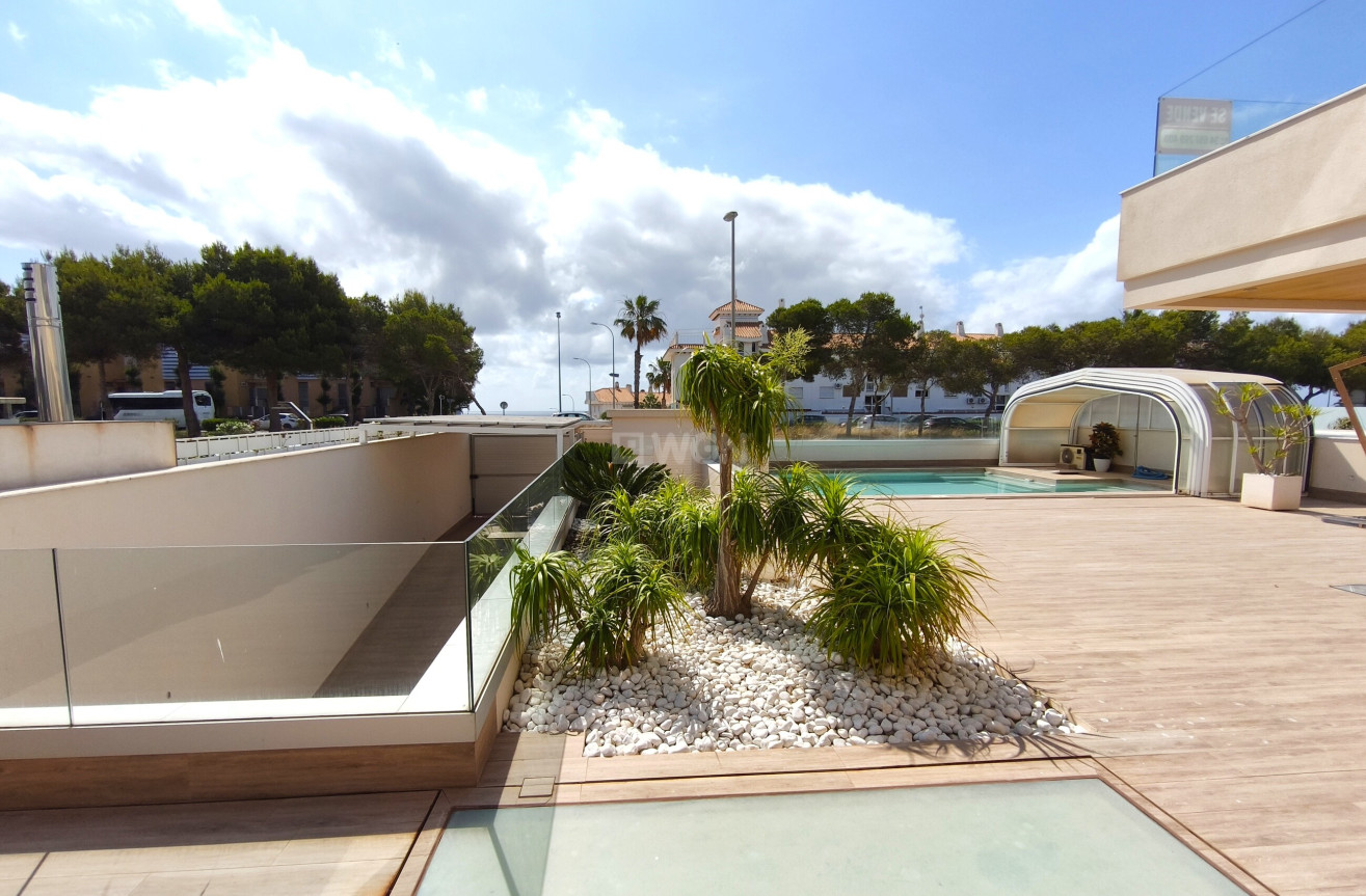 Odsprzedaż - Villa - Orihuela Costa - Costa Blanca