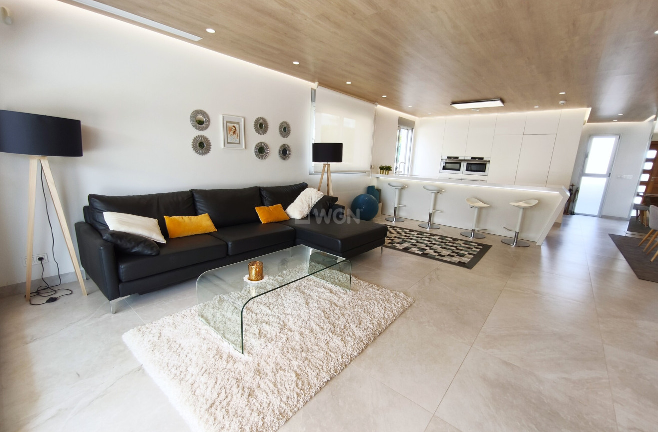 Odsprzedaż - Villa - Orihuela Costa - Costa Blanca