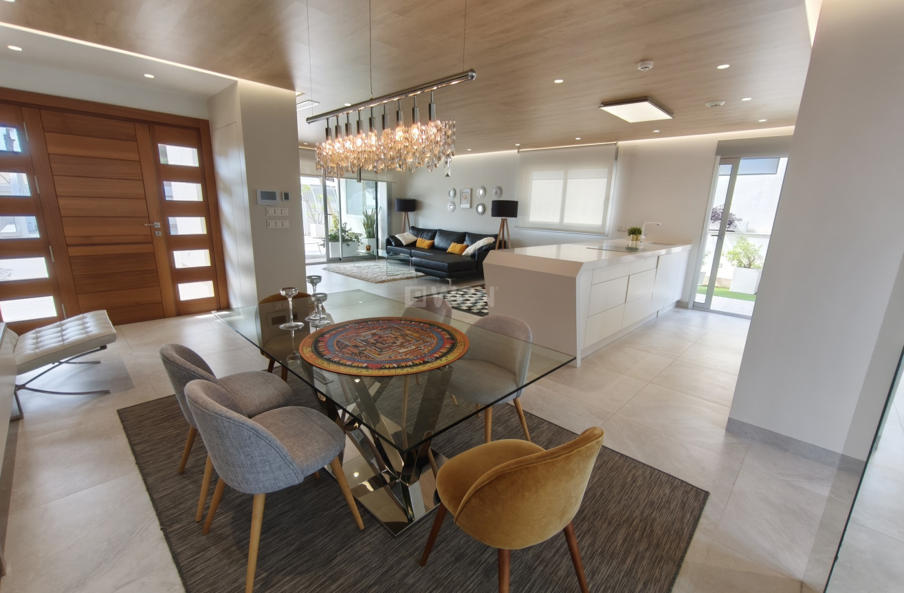 Odsprzedaż - Villa - Orihuela Costa - Costa Blanca