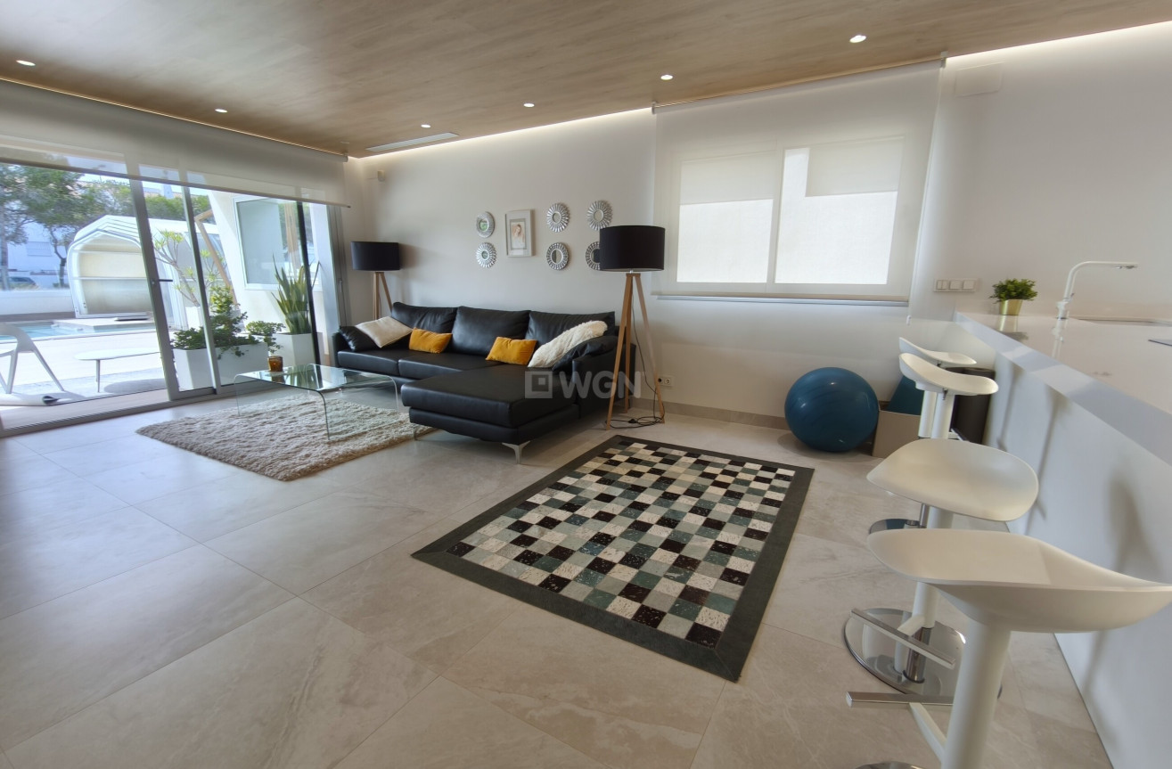 Odsprzedaż - Villa - Orihuela Costa - Costa Blanca