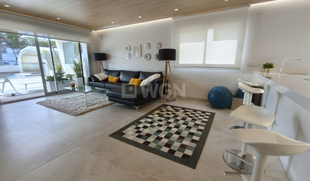 Odsprzedaż - Villa - Orihuela Costa - Costa Blanca