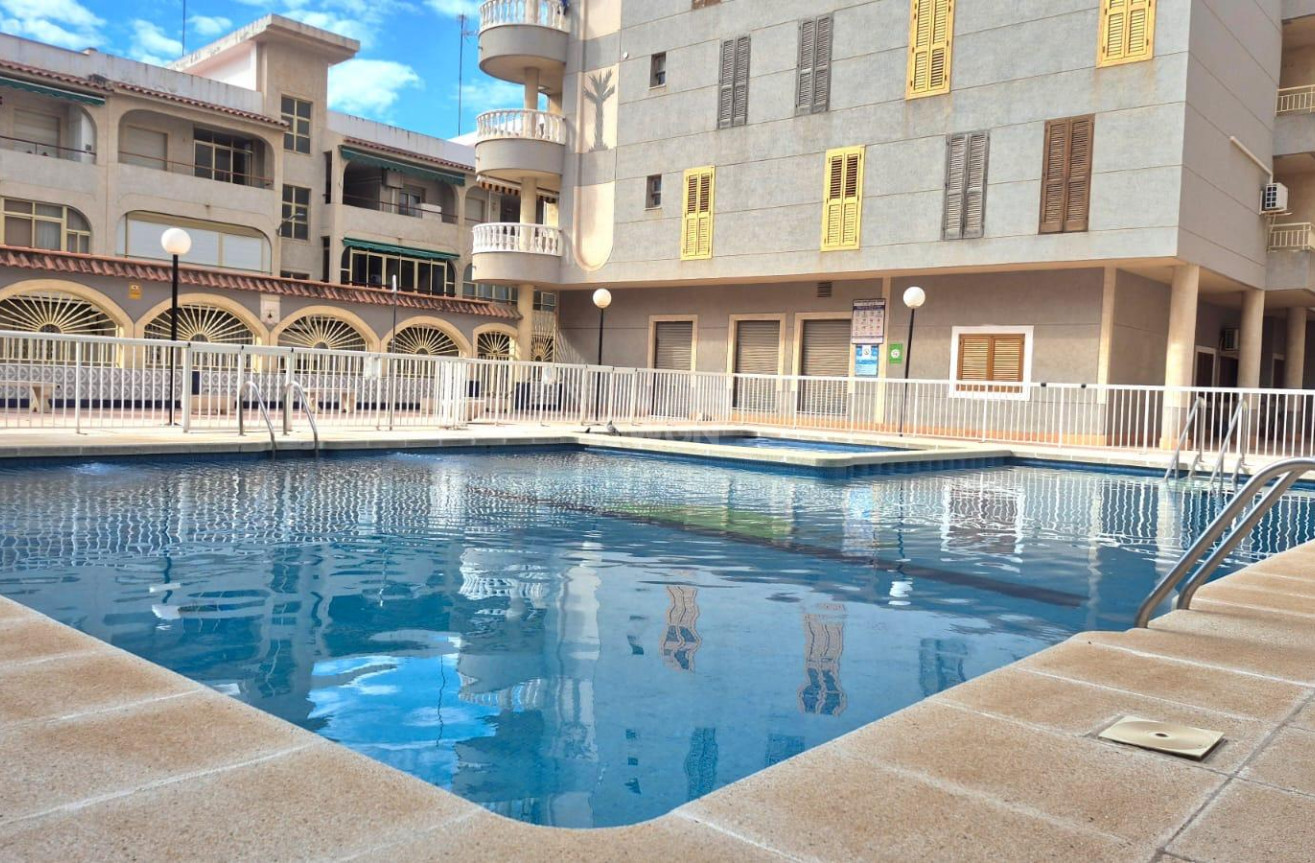 Wiederverkauf - Wohnung - Torrevieja - Acequion