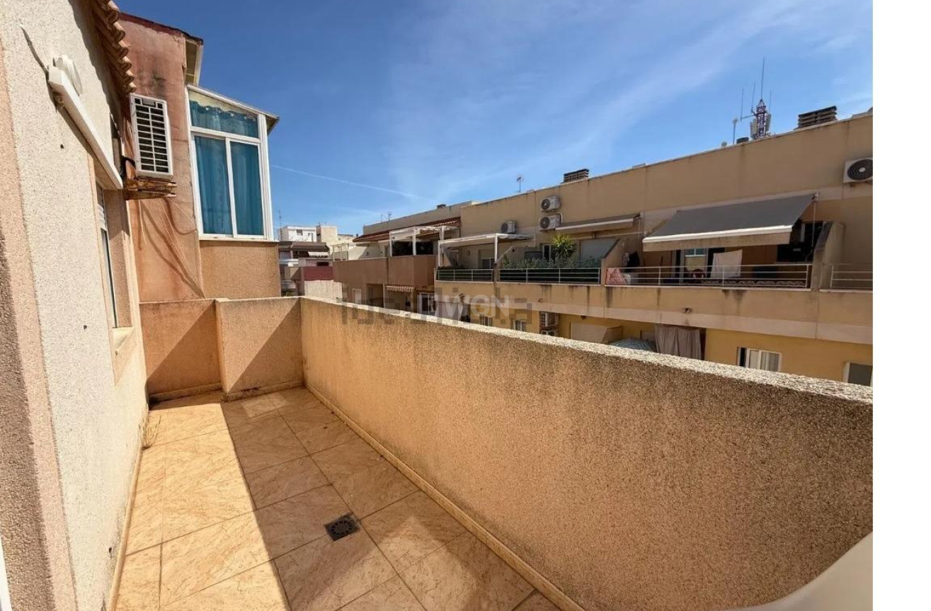 Odsprzedaż - Daszek - Torrevieja - El Molino