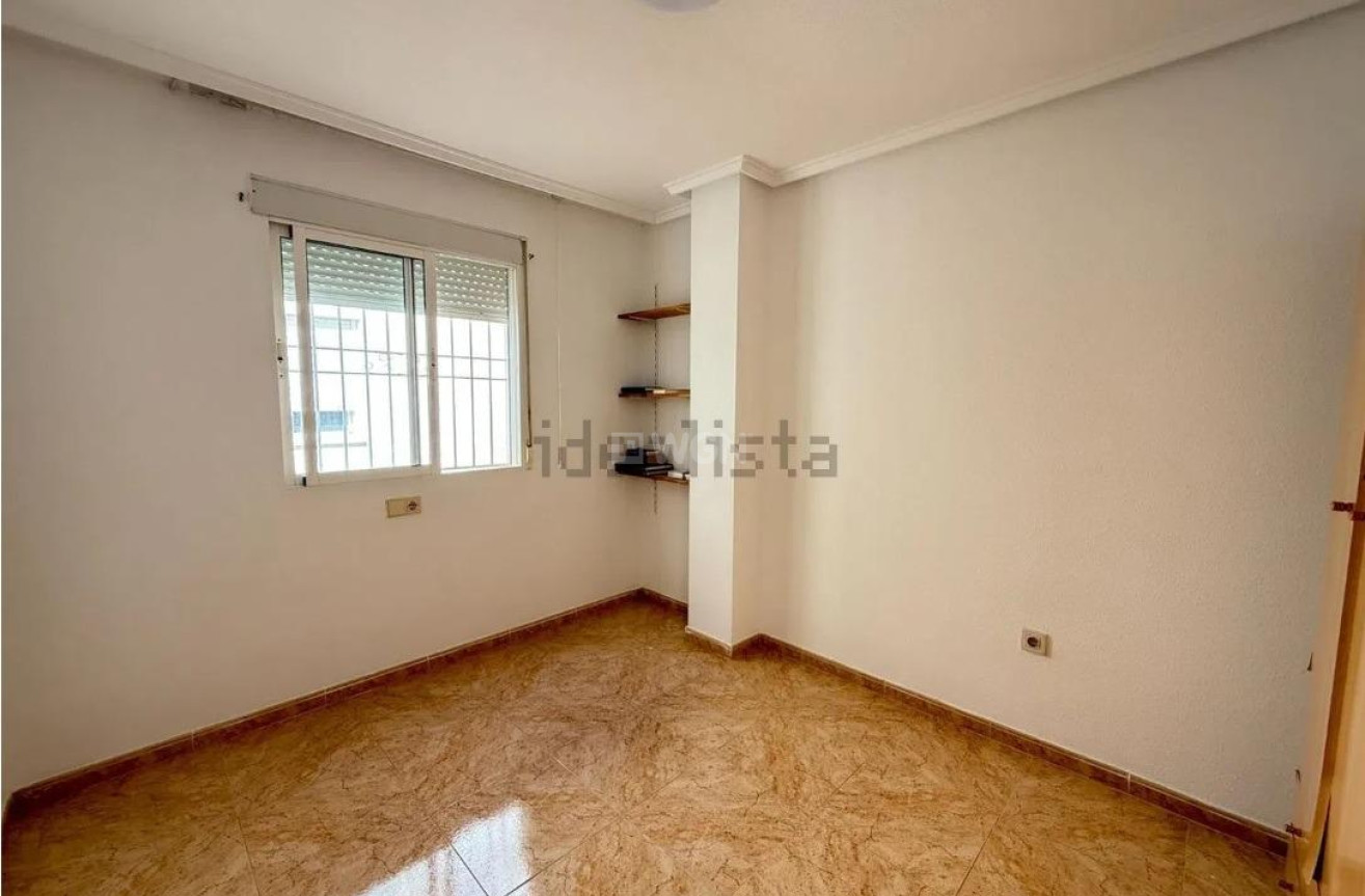 Odsprzedaż - Daszek - Torrevieja - El Molino