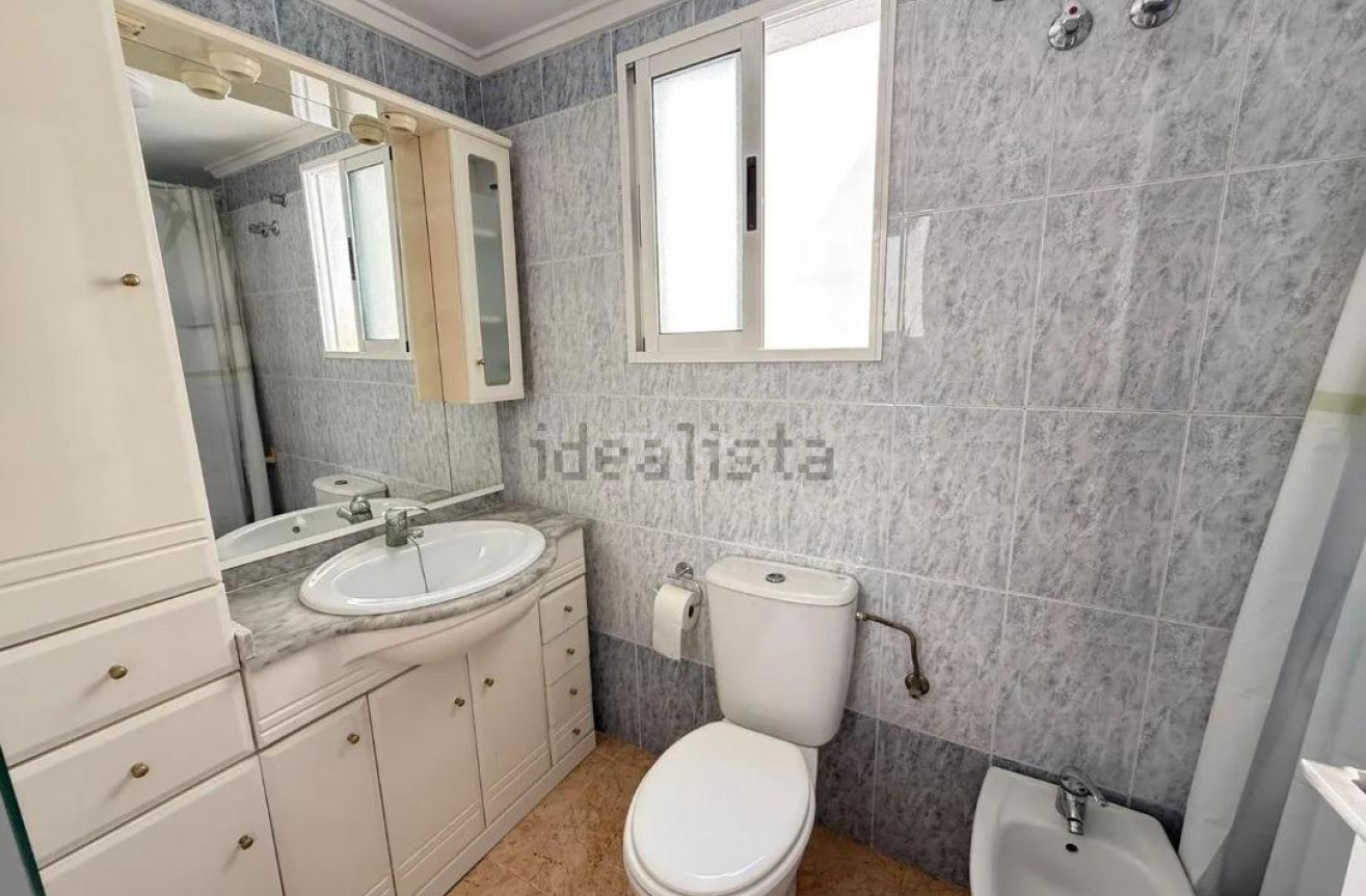 Odsprzedaż - Daszek - Torrevieja - El Molino