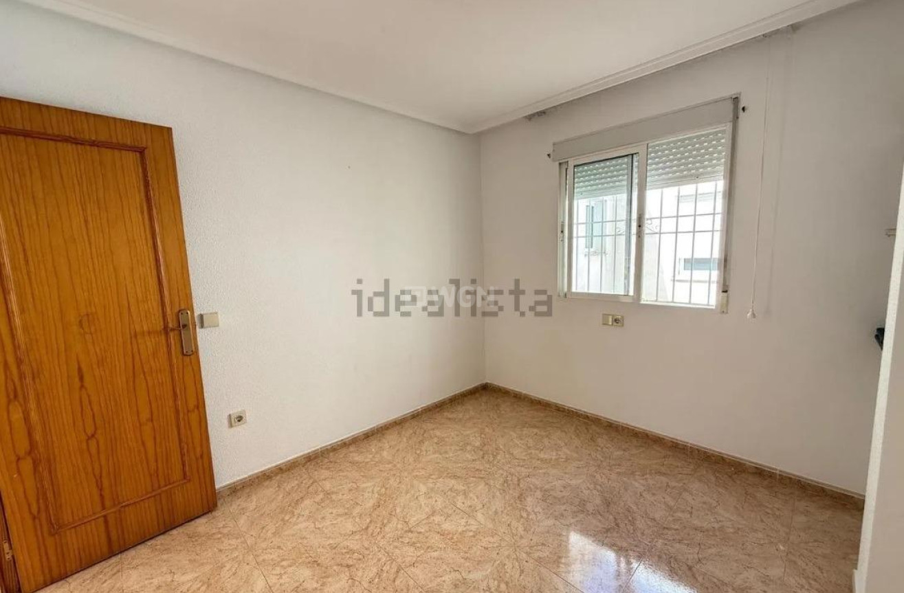 Odsprzedaż - Daszek - Torrevieja - El Molino