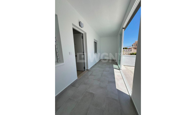 Resale - Bungalow - Torrevieja - La Siesta - El Salado - Torreta