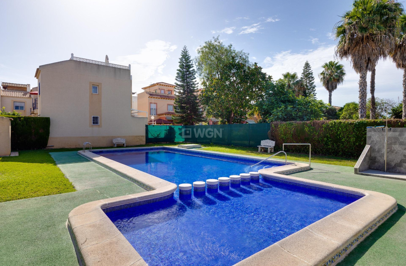 Odsprzedaż - Bungalow - Torrevieja - El Chaparral