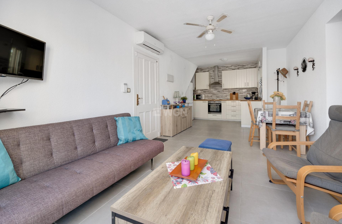 Odsprzedaż - Bungalow - Torrevieja - El Chaparral