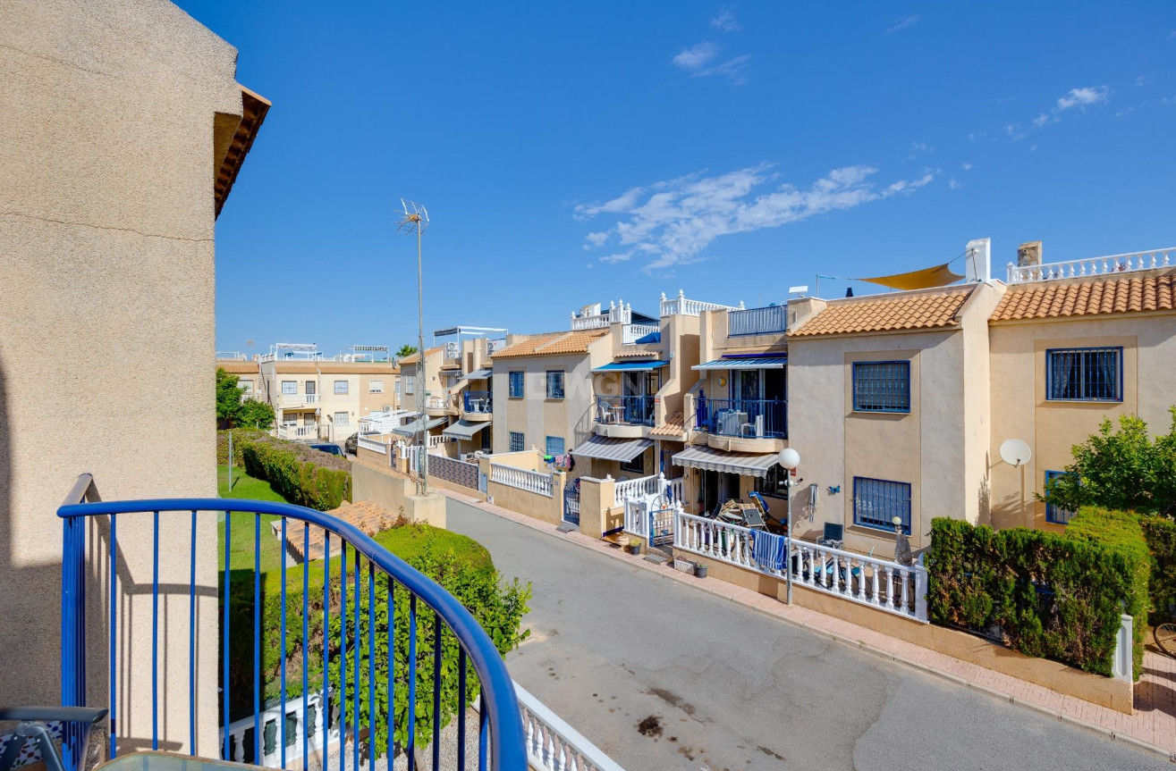 Odsprzedaż - Bungalow - Torrevieja - El Chaparral