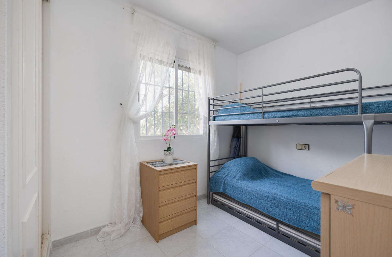 Odsprzedaż - Bungalow - Torrevieja - El Chaparral