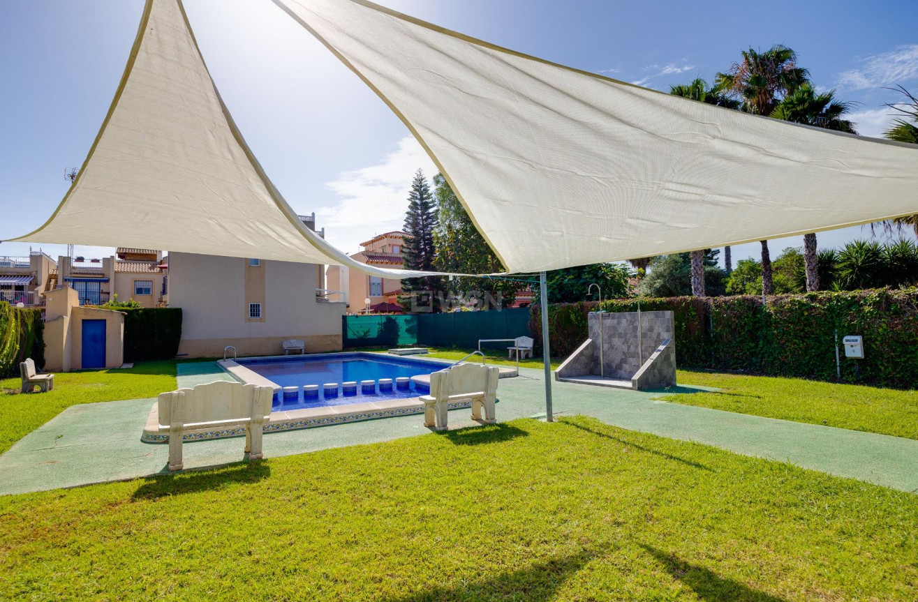 Odsprzedaż - Bungalow - Torrevieja - El Chaparral