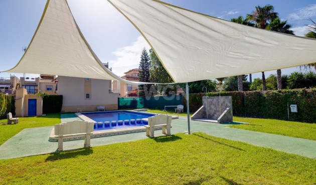 Odsprzedaż - Bungalow - Torrevieja - El Chaparral