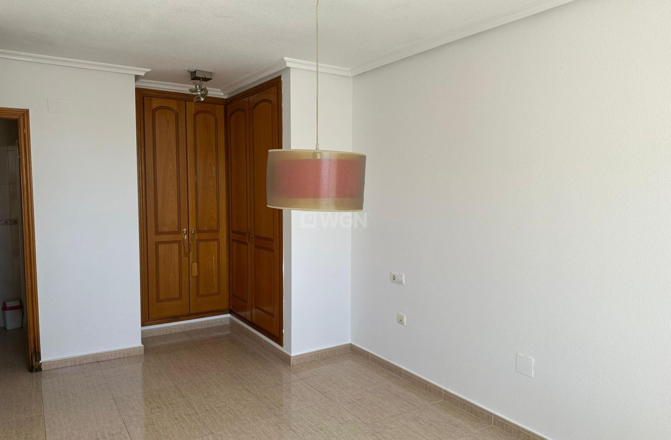 Reventa - Apartamento / piso - Torrevieja - Centro