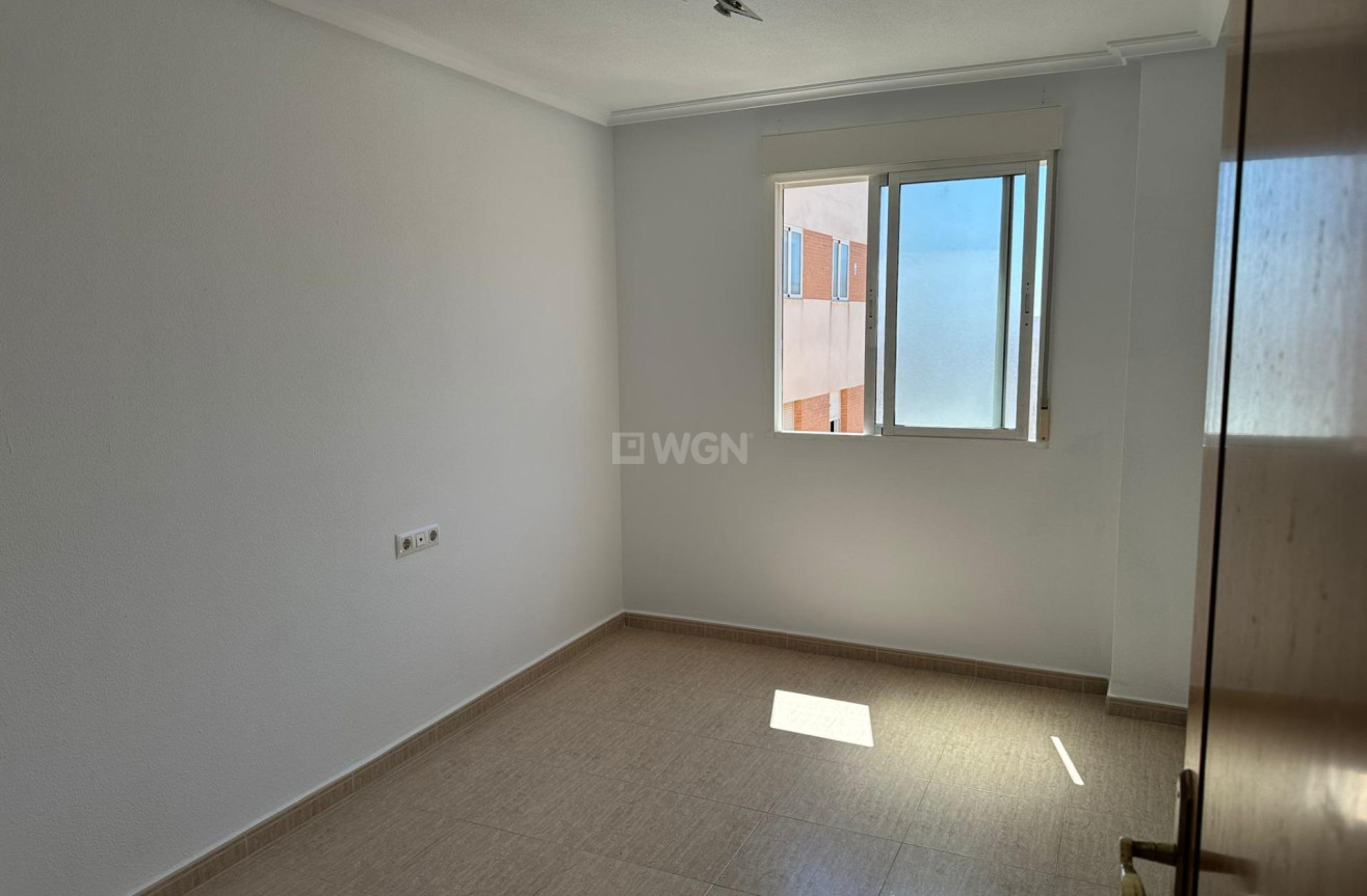 Reventa - Apartamento / piso - Torrevieja - Centro