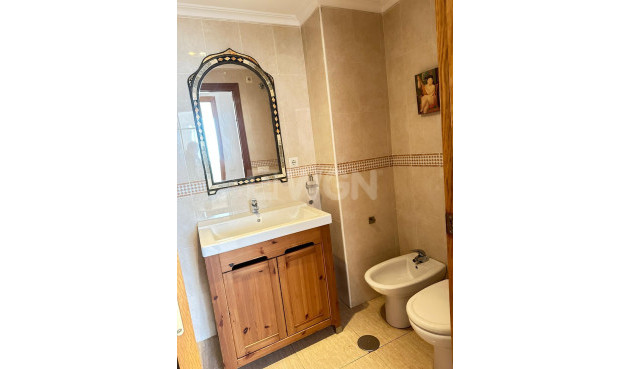Reventa - Apartamento / piso - Torrevieja - Centro
