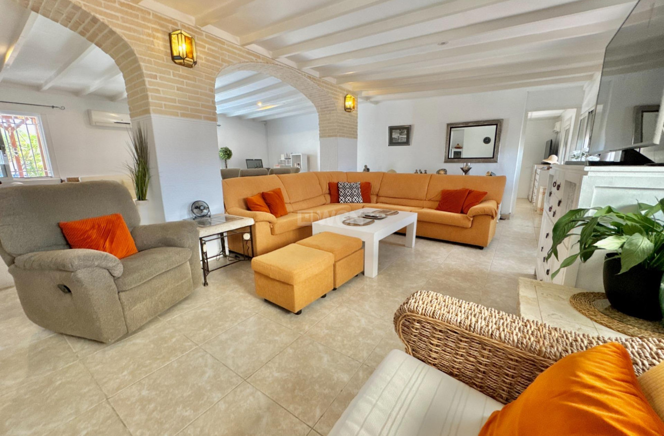 Reventa - Villa - Dolores - Comunidad Valenciana