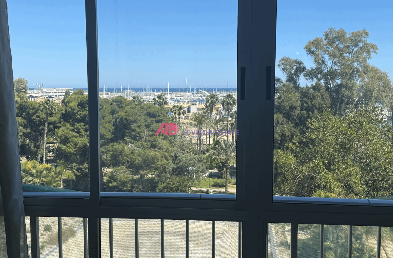 Odsprzedaż - Mieszkanie w bloku - Torrevieja - Costa Blanca