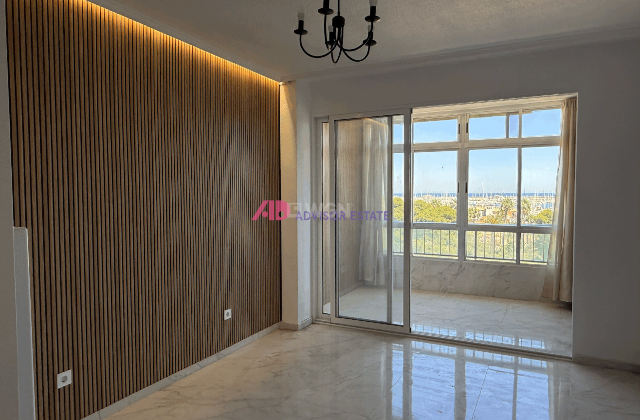 Odsprzedaż - Mieszkanie w bloku - Torrevieja - Costa Blanca