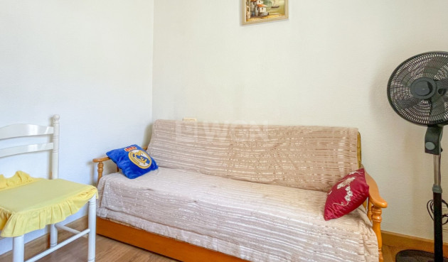 Odsprzedaż - Mieszkanie w bloku - Torrevieja - Costa Blanca