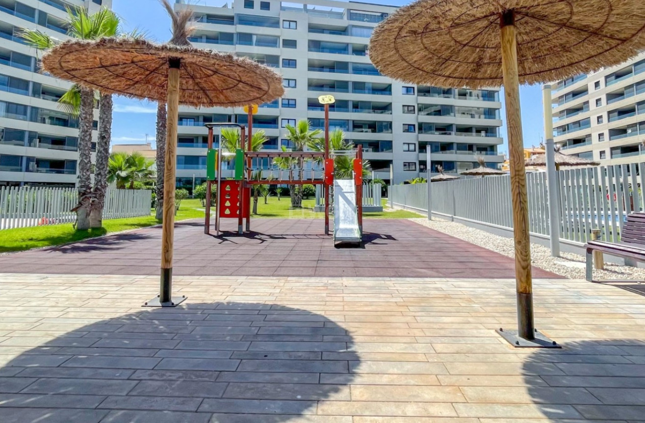 Resale - Apartment / flat - Orihuela Costa - Costa Blanca
