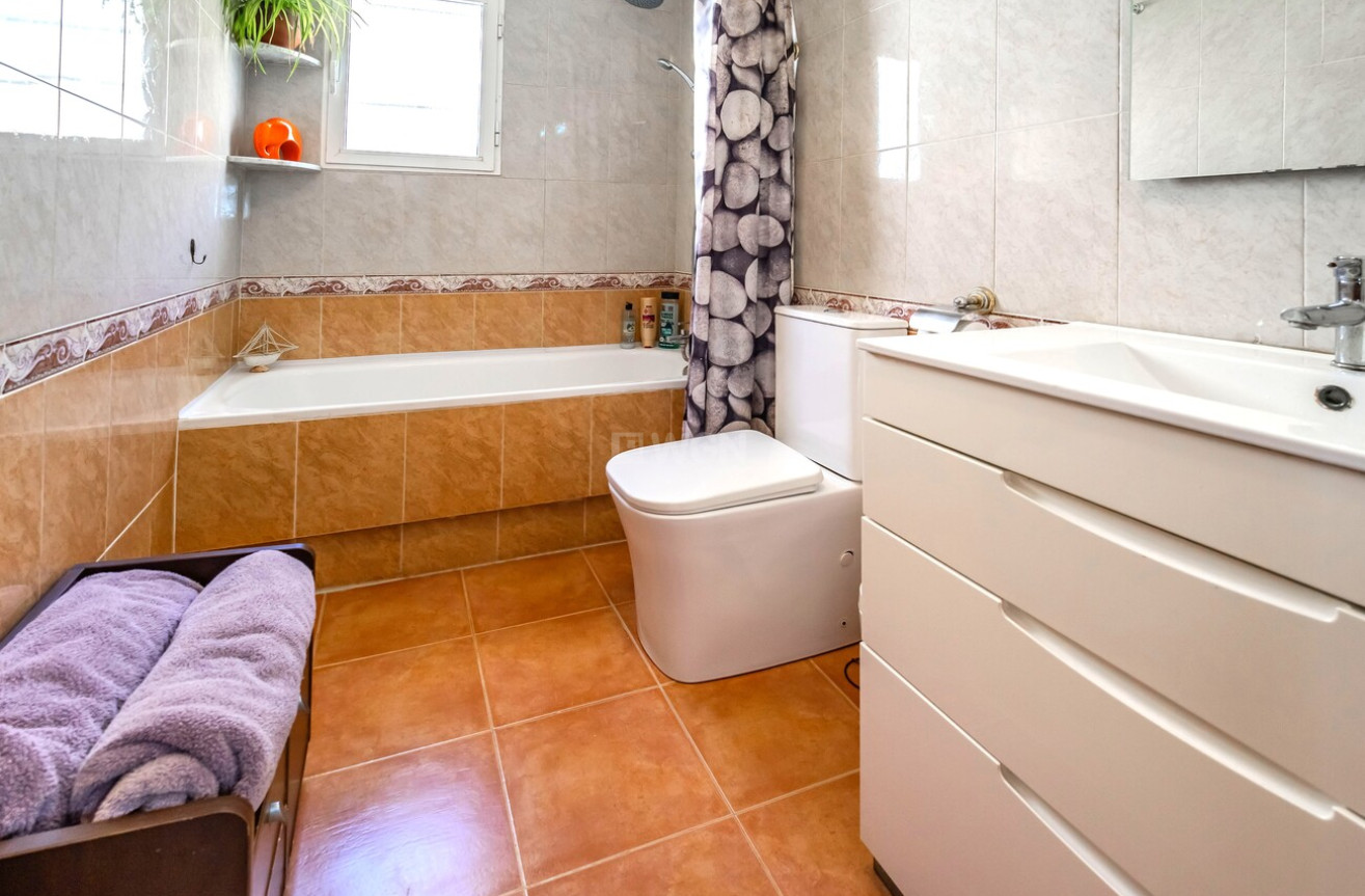 Odsprzedaż - Villa - Los Altos - Res Valle de los pinos