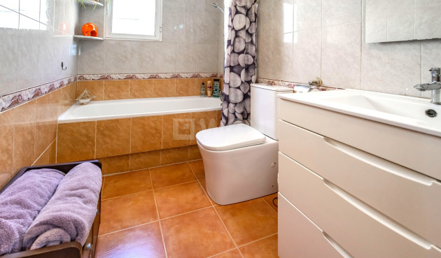 Odsprzedaż - Villa - Los Altos - Res Valle de los pinos
