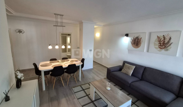 Odsprzedaż - Mieszkanie w bloku - Torrevieja - Costa Blanca