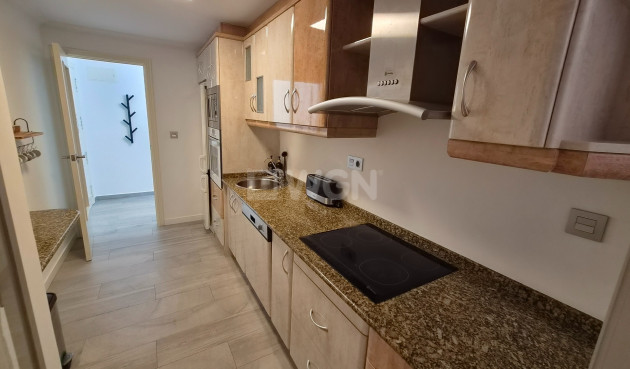 Odsprzedaż - Mieszkanie w bloku - Torrevieja - Costa Blanca