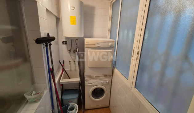 Odsprzedaż - Mieszkanie w bloku - Torrevieja - Costa Blanca