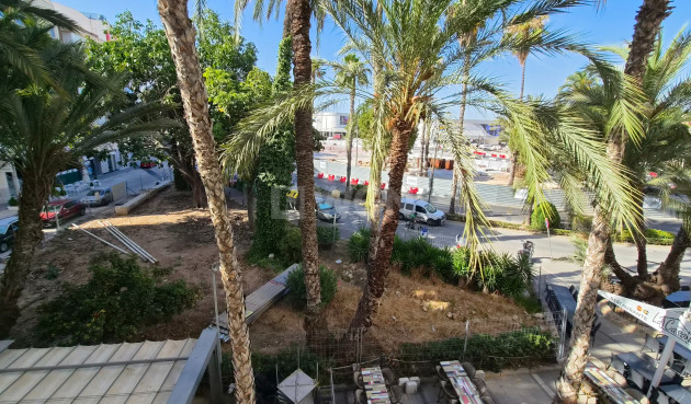 Odsprzedaż - Mieszkanie w bloku - Torrevieja - Costa Blanca
