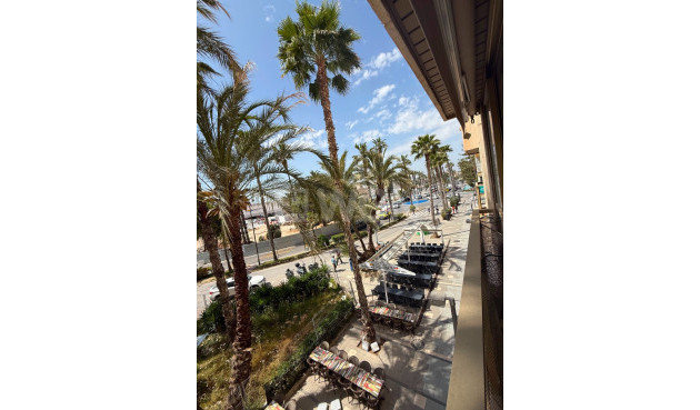 Odsprzedaż - Mieszkanie w bloku - Torrevieja - Costa Blanca