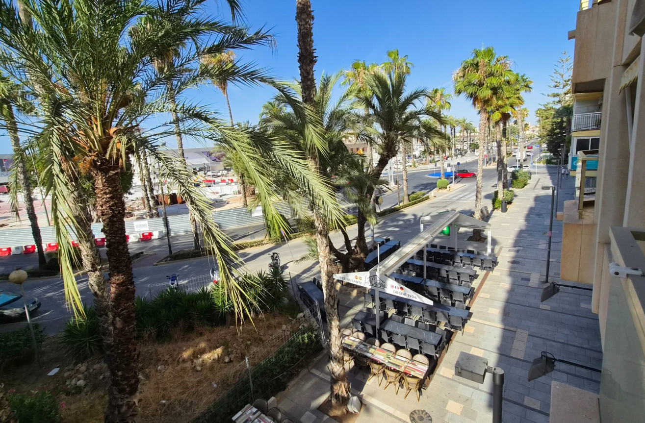 Odsprzedaż - Mieszkanie w bloku - Torrevieja - Costa Blanca