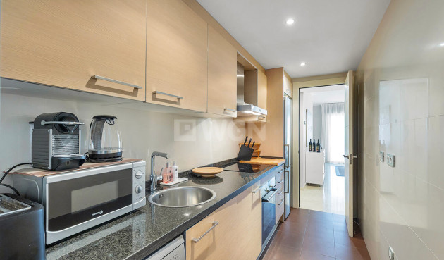 Resale - Apartment / flat - Orihuela - Las Colinas
