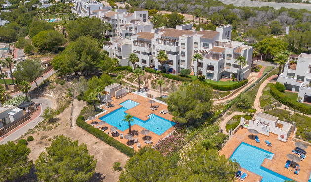 Resale - Apartment / flat - Orihuela - Las Colinas