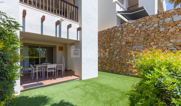 Resale - Apartment / flat - Orihuela - Las Colinas