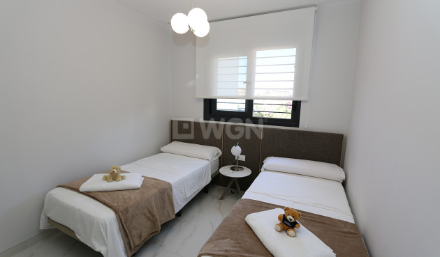 Odsprzedaż - Mieszkanie w bloku - Playa Flamenca - Costa Blanca