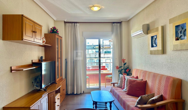 Reventa - Apartamento / piso - Torrevieja - Centro