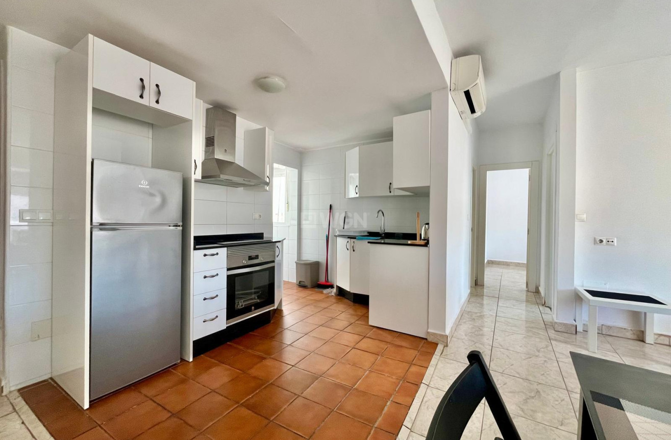 Resale - Apartment / flat - Rojales